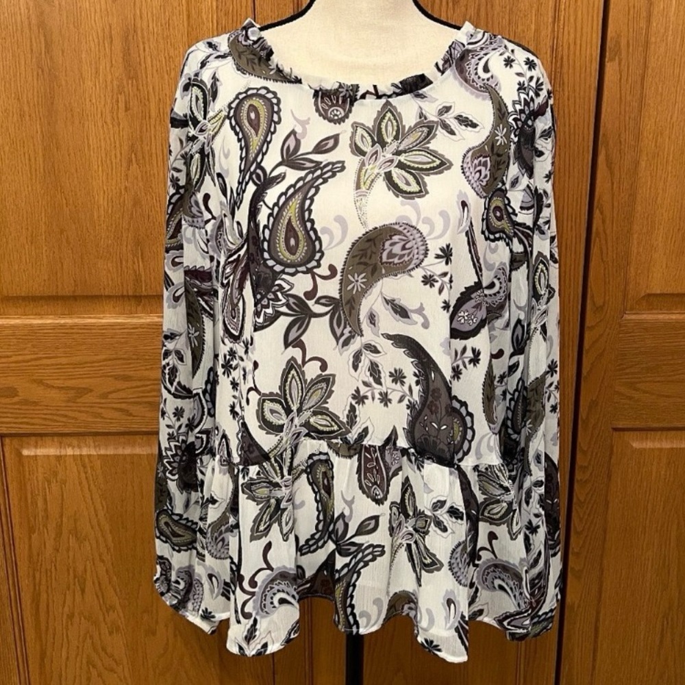 NWOT Loft Peplum Blouse - Picture 2 of 7